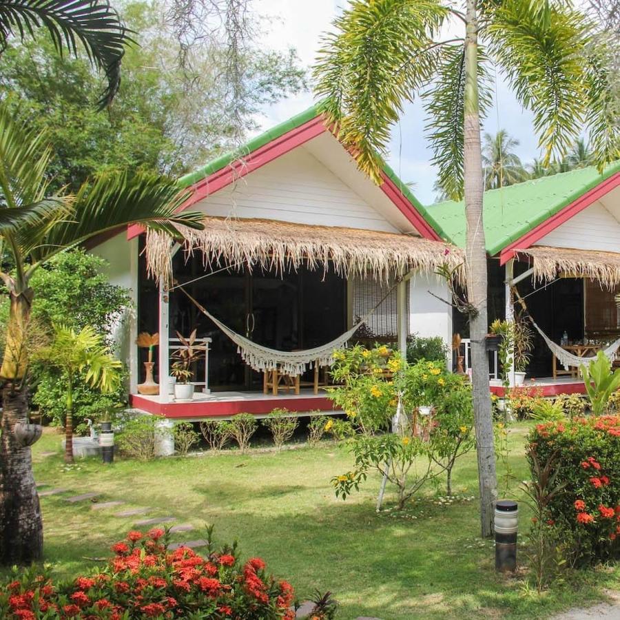 TropiCoco Beach Resort Koh Phangan Haad Yao Exterior foto